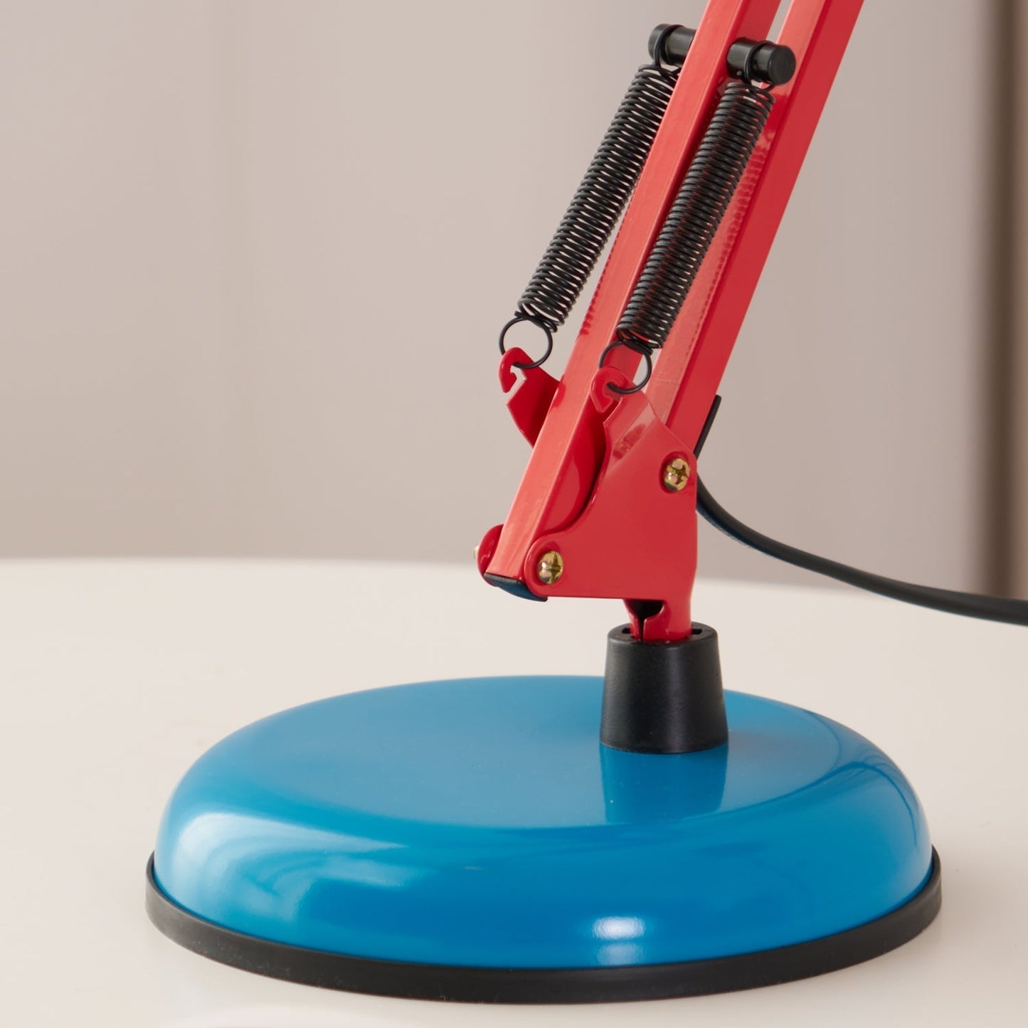Flexo Memphis lampa stołowa | 1+1 GRATIS