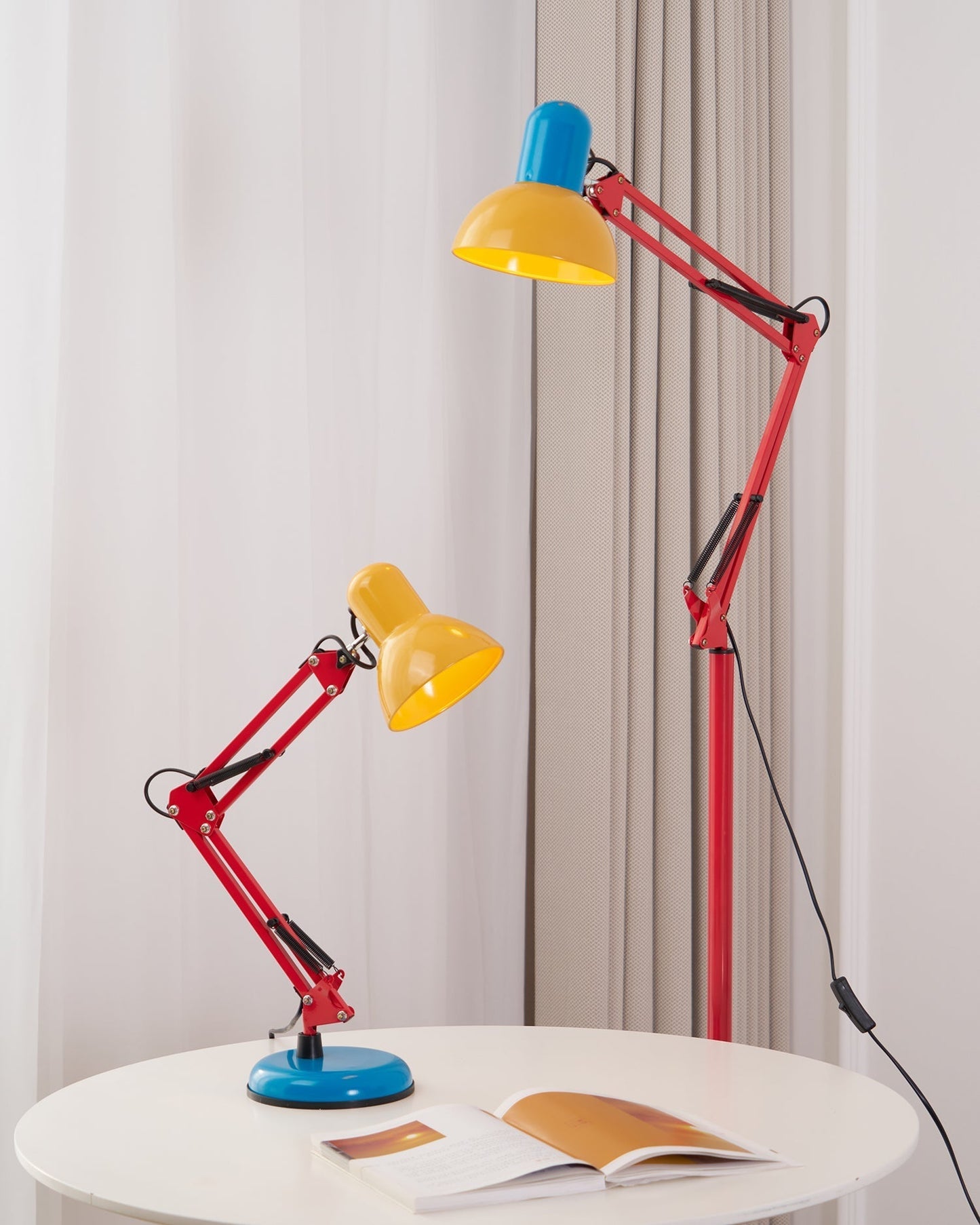 Flexo Memphis lampa stołowa | 1+1 GRATIS