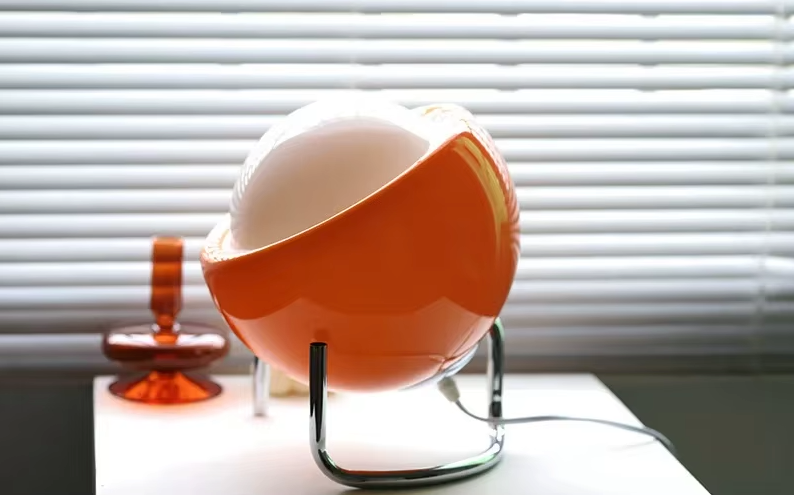 Qasim Bauhaus lampa stołowa | 1+1 GRATIS