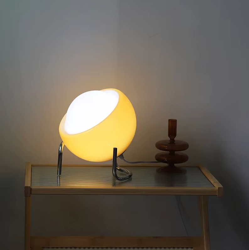 Qasim Bauhaus lampa stołowa | 1+1 GRATIS