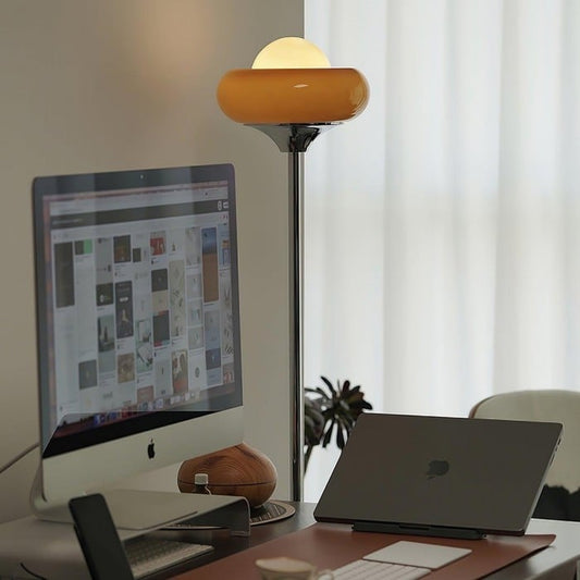Lampa podłogowa Bauhaus Egg Tart | 1+1 GRATIS